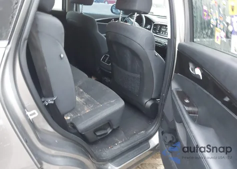 2019 Kia Sorento 3.3L Lx из США, поврежденный, VIN 5XYPGDA5XKG440235